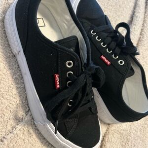 Levi's Black Casual Sneakers